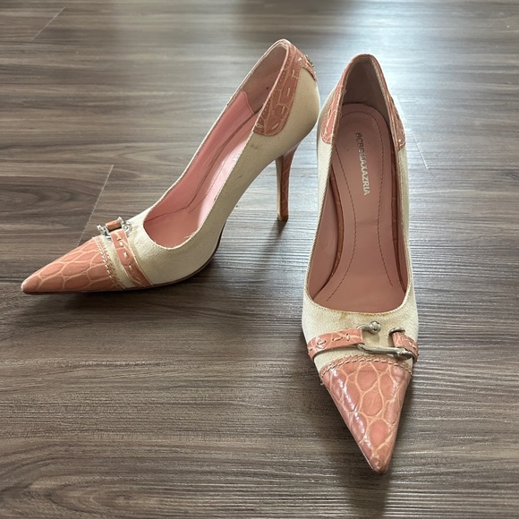 BCBGMaxAzria Leather Croc Canvas Heels Pink Size 8 Made in Italy - Picture 1 of 10